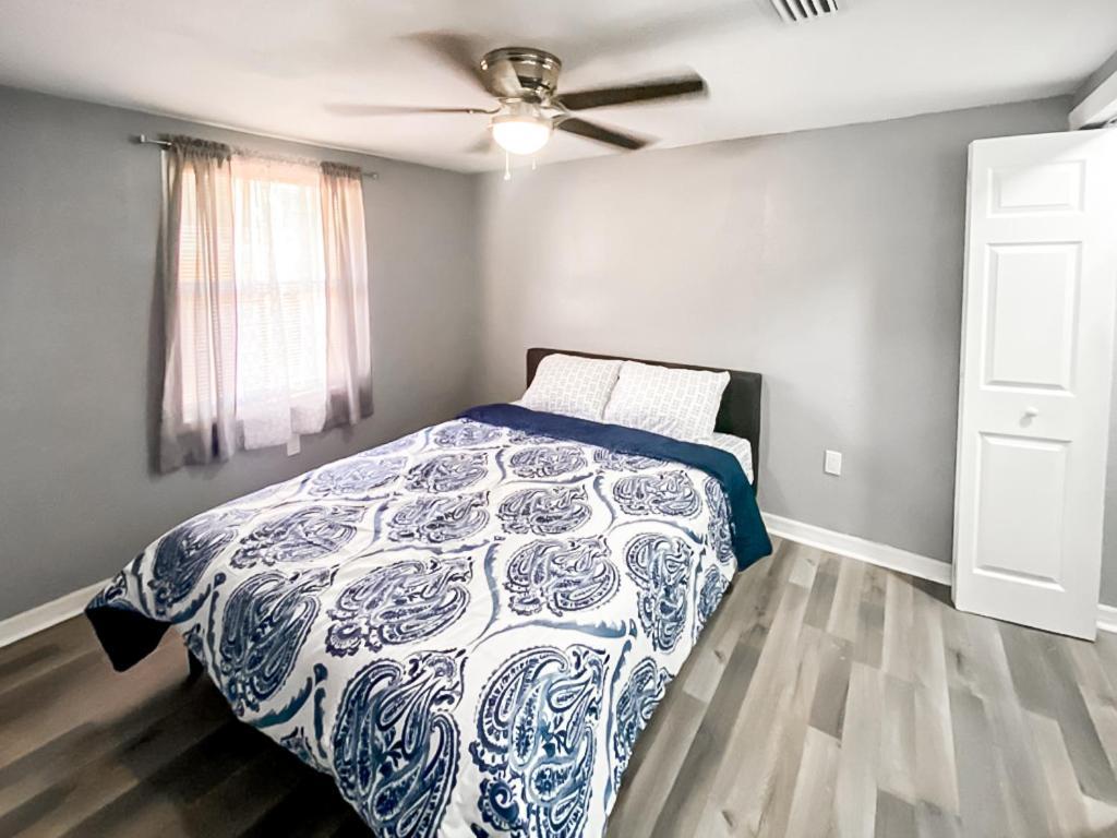 Sarasota Modern, Spacious, Comfy, Queen Beds, Backyard Rental Экстерьер фото